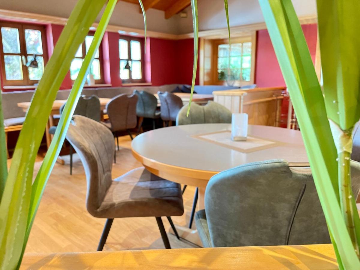 Maifeld Sport- Und Tagungshotel Верл Екстериор снимка