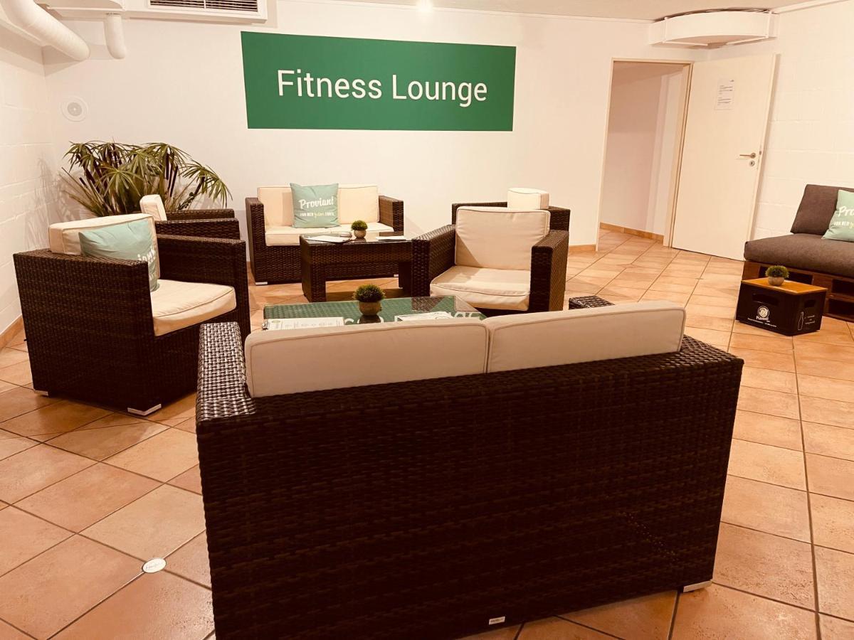 Maifeld Sport- Und Tagungshotel Верл Екстериор снимка