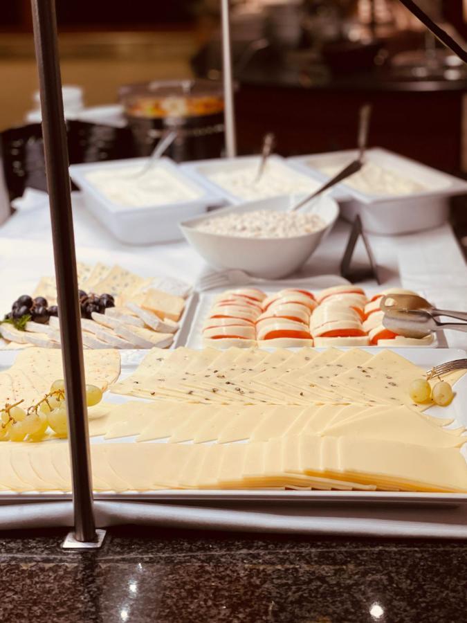 Maifeld Sport- Und Tagungshotel Верл Екстериор снимка