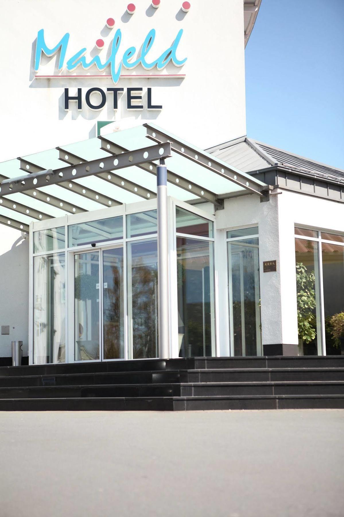Maifeld Sport- Und Tagungshotel Верл Екстериор снимка